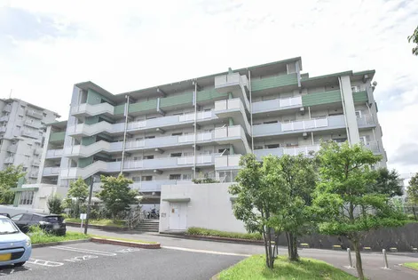 URアーバンラフレ鳴海の画像