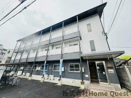 グリーンヴィレッジ【2階】の外観