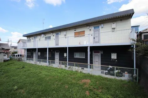 ガーデンハイツさやま【2階】の外観