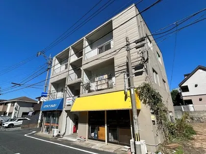 清納ビル【301号室】の外観