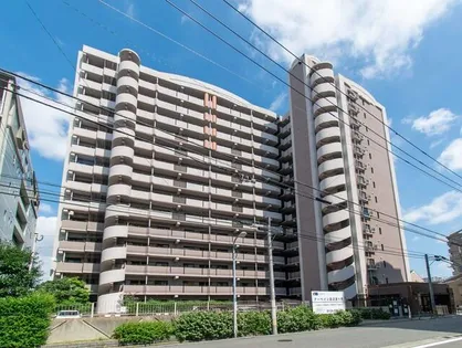 URアーベイン渡辺通り南の画像