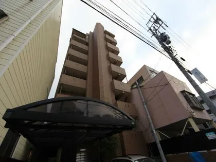 ソレアード関戸【7階】の外観