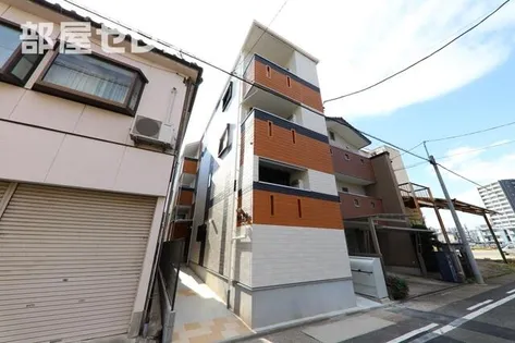 Pura Vidaナゴヤドーム前【1階】の外観