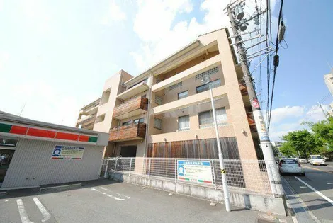大阪府豊中市上新田4丁目【マンション】の外観