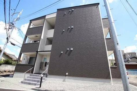 ジーメゾン初芝アマーレ【1階】の外観