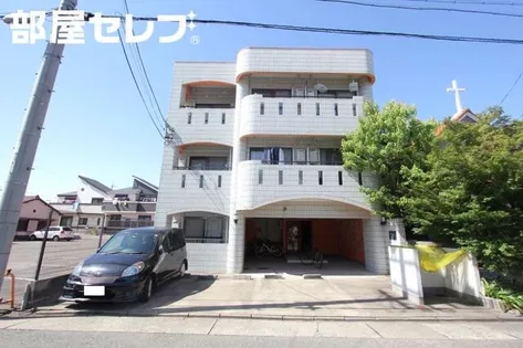 WEST COAST【2階】の外観