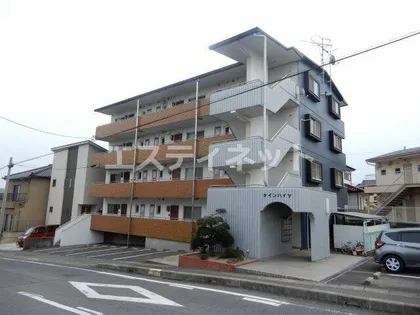 クインハイツの画像