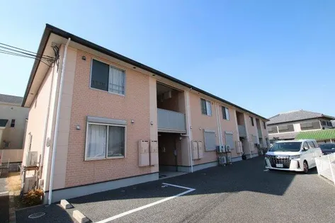 リースランド泉ヶ丘【1階】の外観