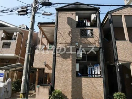 Nagiy Road【103号室】の外観