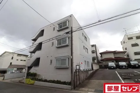 シャンポール高社の画像