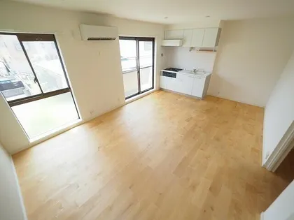 ローズハイツ【202号室】の居間