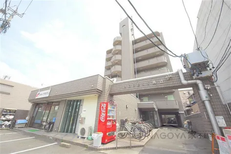 アクセス高辻【2階】の外観