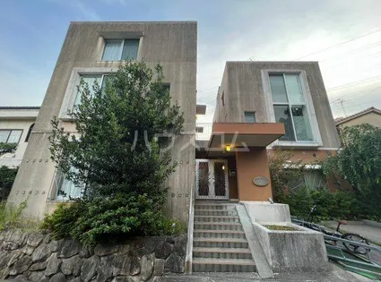 SPACIOUS緑地公園の画像