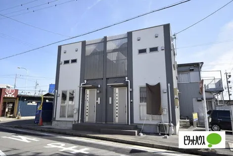 愛知県清須市西田中城下【テラスハウス】の外観