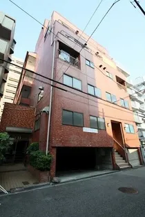 ル・クレアK【1階】の外観