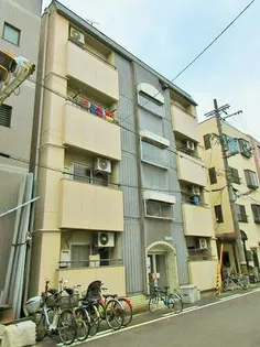 シャンブルFの画像