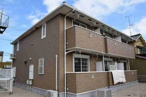 ファミール江明の画像