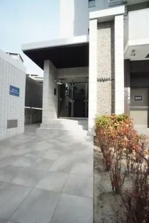 LEGEND大学通りの画像