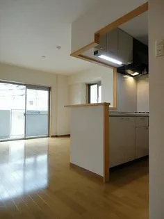 コンソラーテ薬院の画像