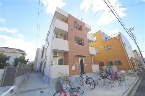 メゾン・ド・サントリナ【1階】の外観