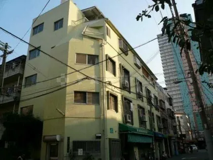 グリーンビル【2階】の外観