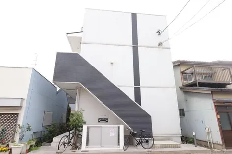 ベーネ本陣【1階】の外観