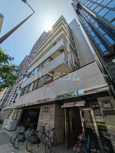 新納ビル【5階】の外観