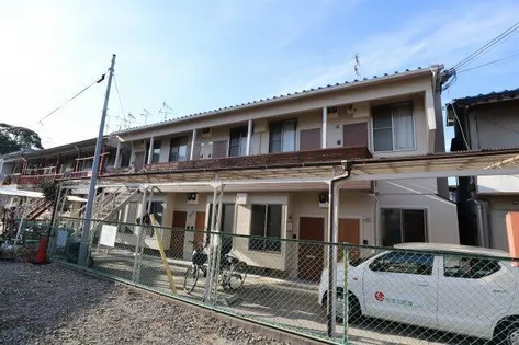 大阪府河内長野市松ケ丘中町【アパート】の外観