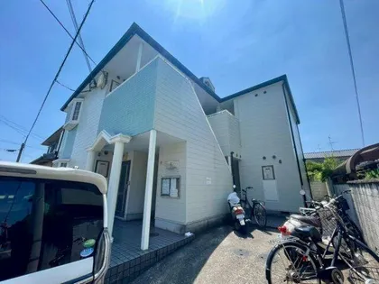 ヴィレッジハウス【2階】の外観