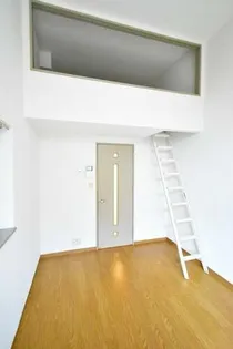 ネスト博多【2階】の外観