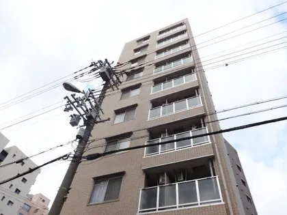 ベルグランデ新大阪【6階】の外観
