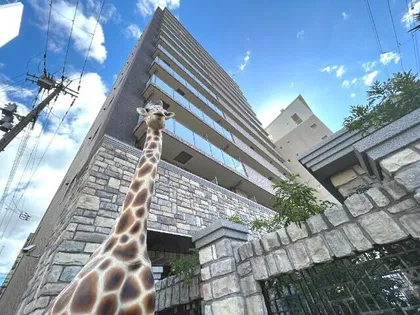 レオングラン新大阪レジデンス【5階】の外観