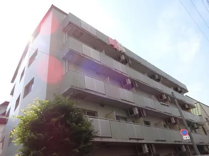 メゾンエトワルの画像