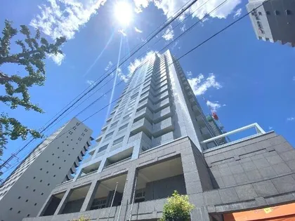 ザ・グランドビュー・オオサカ【5階】の外観