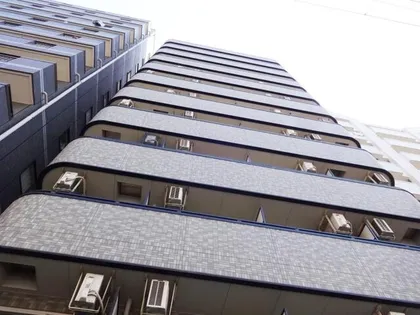 アーデン新大阪【3階】の外観