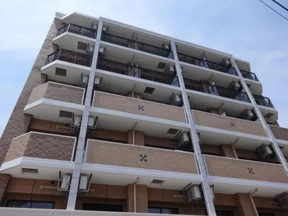 Luxe三国Ⅱ【1階】の外観