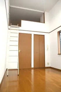 イーストピュア筥松【2階】の外観