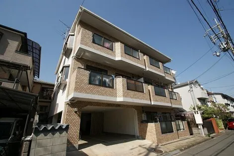 グランディ栄町【3階】の外観