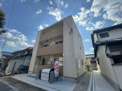 コンフォール道明寺駅西の画像