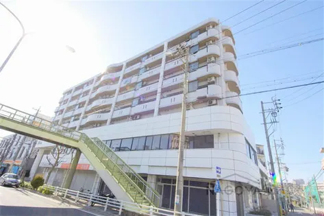 X-over21覚王山【3階】の外観