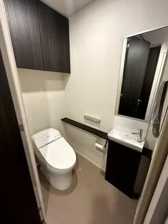 ザ・パークハウス桜坂サンリヤン【19階】の内装