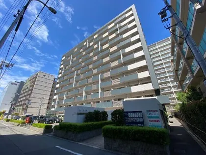ア・ミュゼ新大阪【3階】の外観