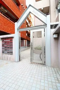 ルエメゾンロワール白木原【601号室】の外観