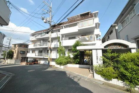 エルヴェ五月ヶ丘【3階】の外観