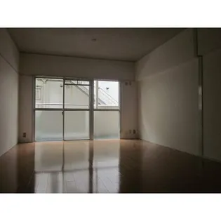 CASA・GRAND ヴィルズⅠ【103号室】の居間