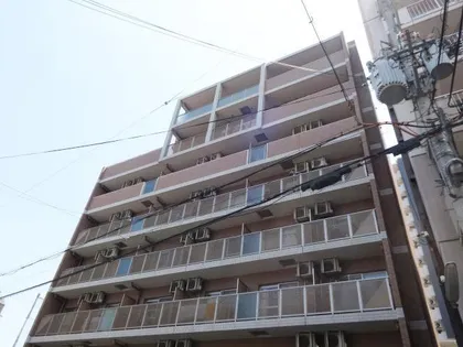 ラグーン・フライト新大阪【5階】の外観