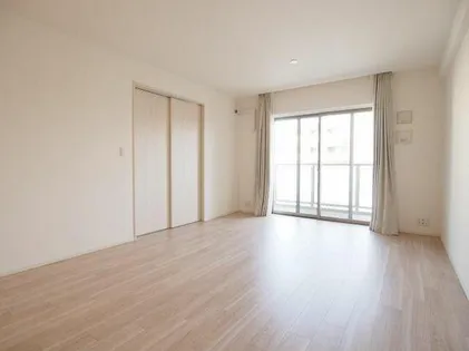 パークホームズ夙川松下町【3階】の居間