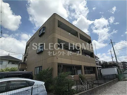 BELLEMAISON【3階】の外観