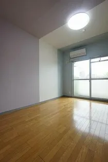 ロイヤルコート六本松【305号室】の外観