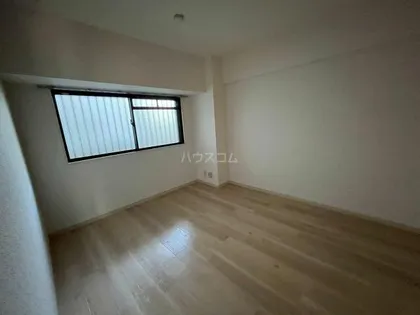 ウィステリア千里【2階】の内装